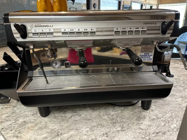 commercial espresso machine, great condition, well maintained 