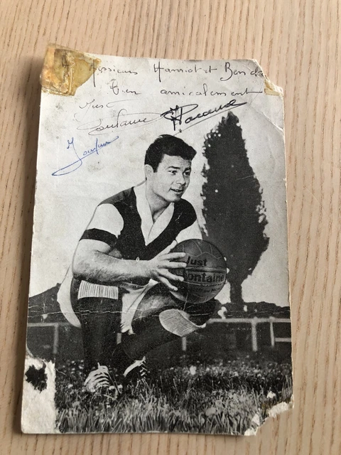 Photo de Justin fontaine carte du footballeur juste fontaine signée signée