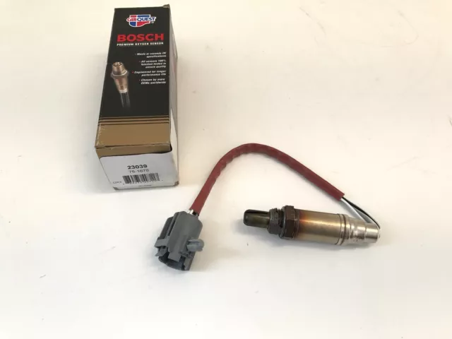 Oxygen Sensor-Engineered GENUINE Bosch 23039 / 13122 FAST SHIPPING