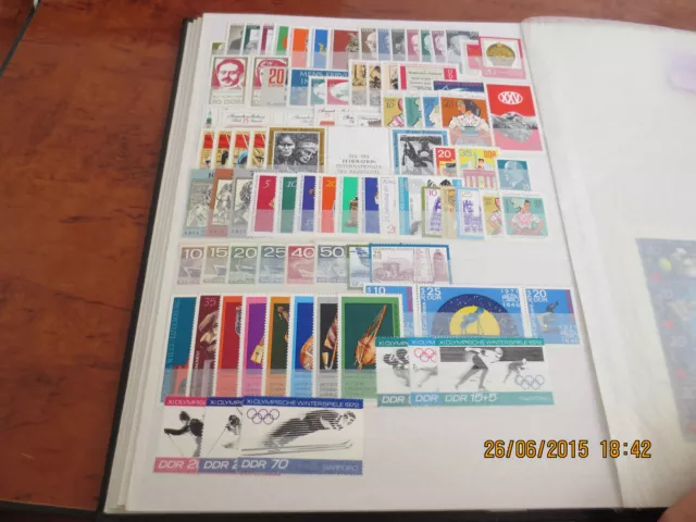 Briefmarken DDR 31 Jahre ** postfrisch 1960-1990 komplett