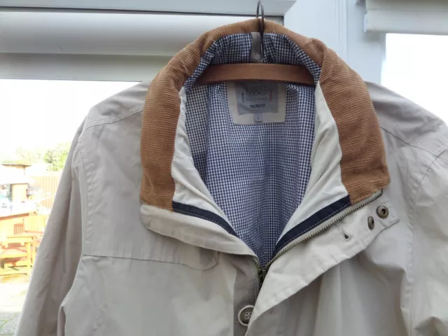 Men's Marks + Spencer's Waterproof Jacket With Detatchable Hood Size L