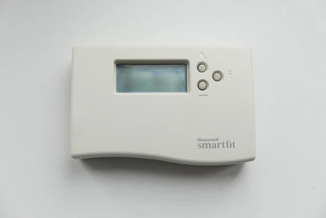 HONEYWELL SMARTFIT T8677B1006 7 Day Room Programmer/Control Unit £149.99 -  PicClick UK