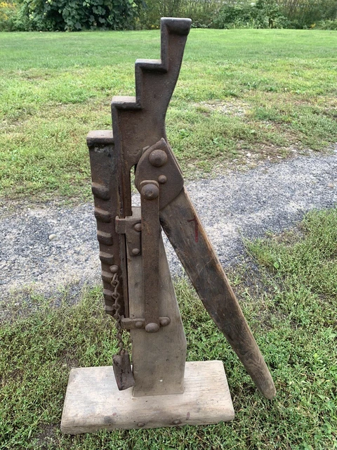 ANTIQUE BUGGY CARRIAGE JACK 19th Century  WOOD + IRON PRIMITIVE AMERICAN Piece