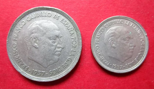 Coppia Spagna Monete Vintage 1957 Da Cinquanta E Cinque Peseta Buona Qualità Generale Franco