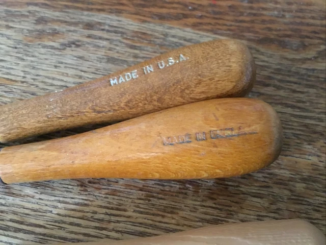 Herramienta de alfombra de gancho de 4 pestillos vintage 3 manijas de madera 1 plástico