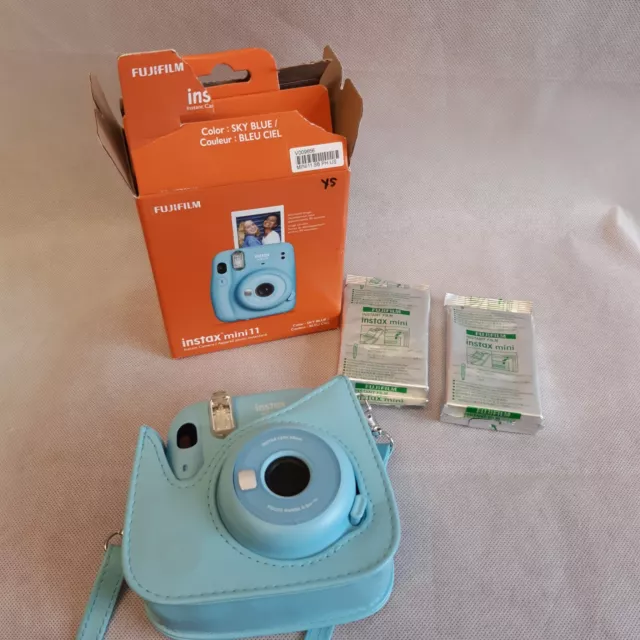 Fujifilm Instax Mini 11 Instant Camera - Sky Blue - With Film