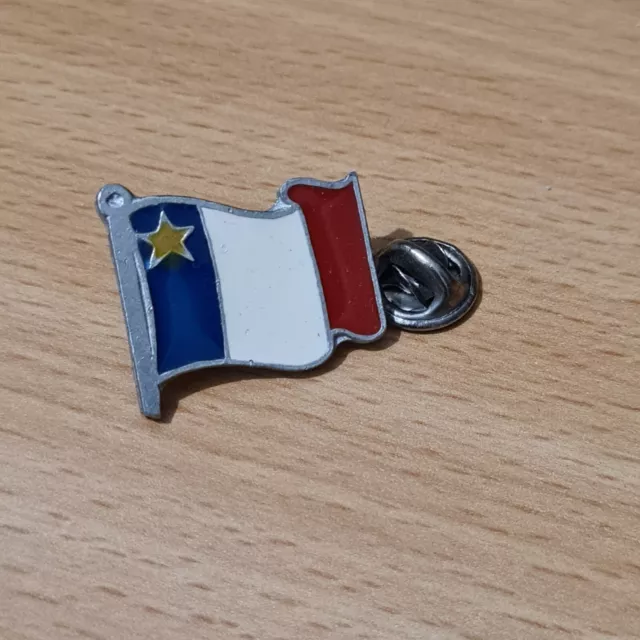 pins pin badge pin's souvenir ville drapeau pays blason france