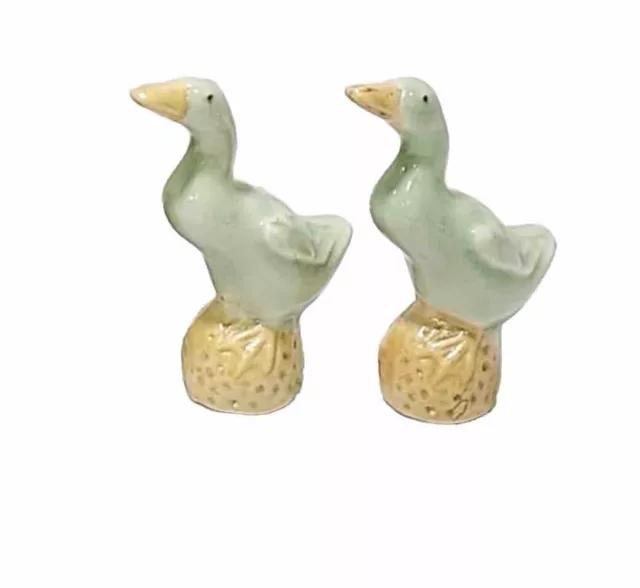 Vintage Pair Chinese Celadon Porcelain Ducks ~ 3.3” Tall