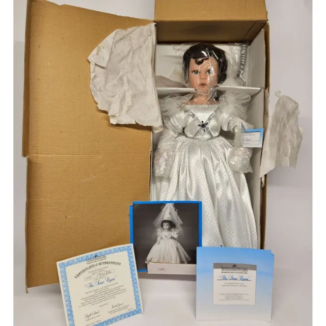 Ashton Drake Brigitte Deval 1996 Porcelain Snow Queen Fairy Tale Collection Doll