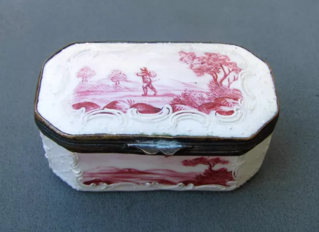 Antique English Battersea Bilston Enamel Snuff Patch Box 18th Century