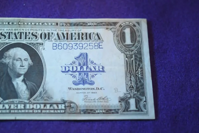 1923 Series $1 Large Silver Certificate Nice Crisp Bill--Fr# 238!  #864 4