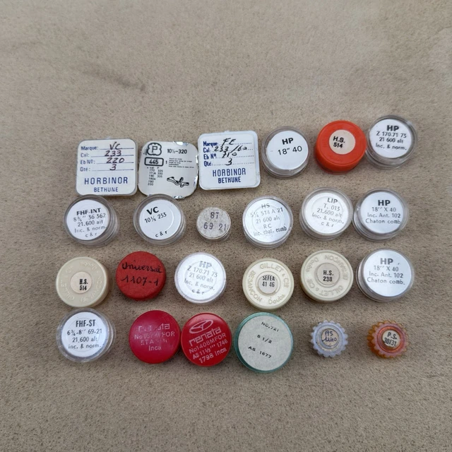 Lot De Spiraux / Ressorts Pour Horlogerie - Stock De Besançon - Occasion