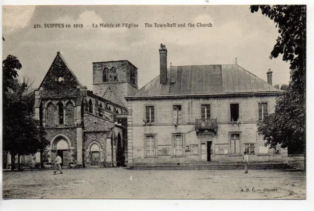 SUIPPES - Marne - CPA 51 - the Town Hall and the Church