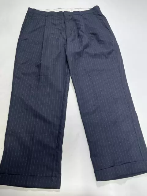 Mens Yale Gray Pin Stripe Dress Pants Size 36x30 Pleated Cuffed EUC