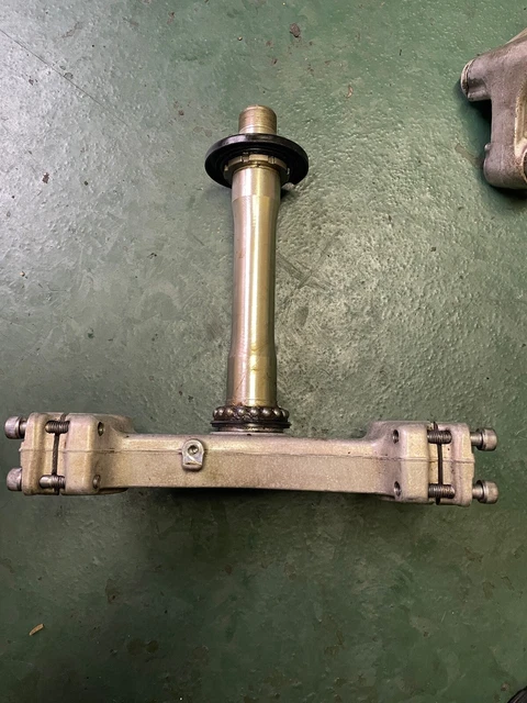 Kawasaki Zx6R Zx636 2005 2006 C1H C6F Forcella Inferiore Gioghi Tripli