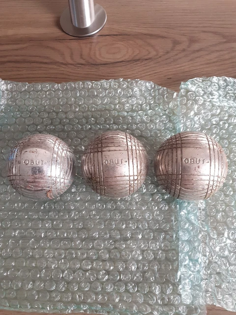 Triplette Pétanque Obut Rare – Boules Acier 74 Mm Avec étui Cuir Sony Music