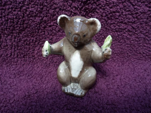 Beswick Wild Animals Koala Bear with Fruit, Model 1089, excellent condition.