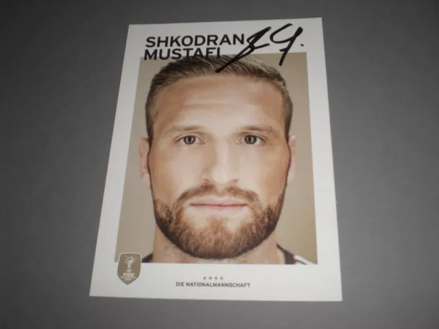 Shkodran Mustafi DFB with worldcup soccer germany signed Autogramm on postcard