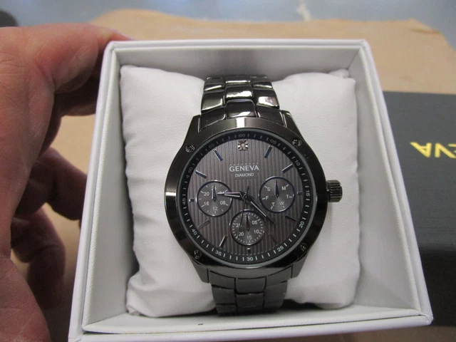 Lotus Orologio Uomo Quarzo Cronografo 18195/1: Cassa Acciaio Nero 42mm, Quadrante Argento, Impermeabile 50m