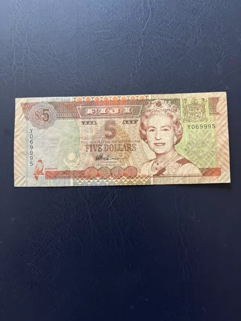 Queen Elizabeth The 2nd Featured Fijian Dollars 5 Denomination Bank Note.