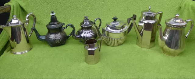 Antike Kaffee- und Teekannen der Art Deco und Jugendstil Zeit gemarktet Konvolut