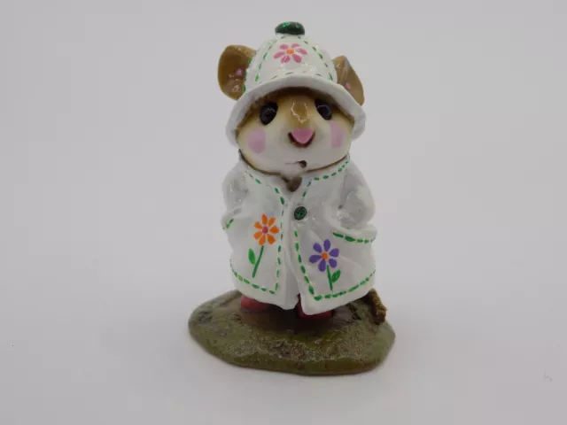 Wee Forest Folk April Showers M- 180 Ret. 2006. White Slicker Annette Petersen