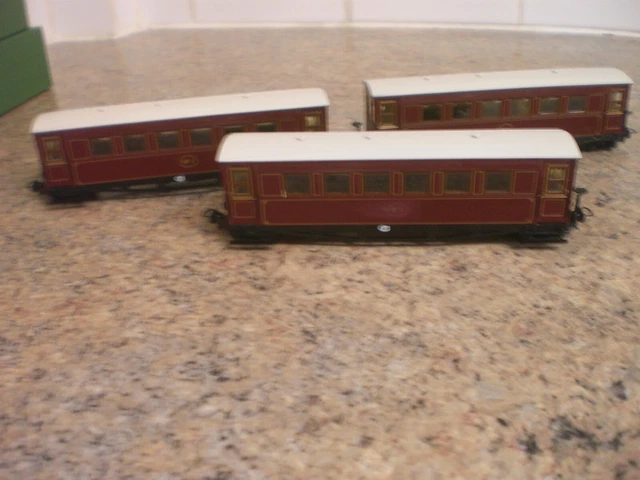 BACHMANN 009 3 X Gloucester Bogie Coaches, Ashover, Crimson See Details ...