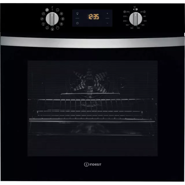 Indesit IFW4844HBL Four Électrique Multifonctions Encastré Noir 71 L Classe A+