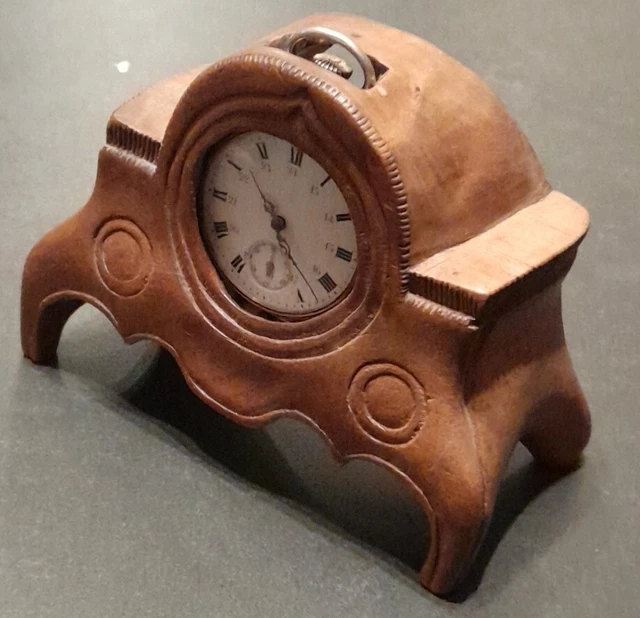 Porte Montre à Gousset Ancien En Bois Sculpté - 19ème Siècle, Occasion Bon état, Plein De Charme