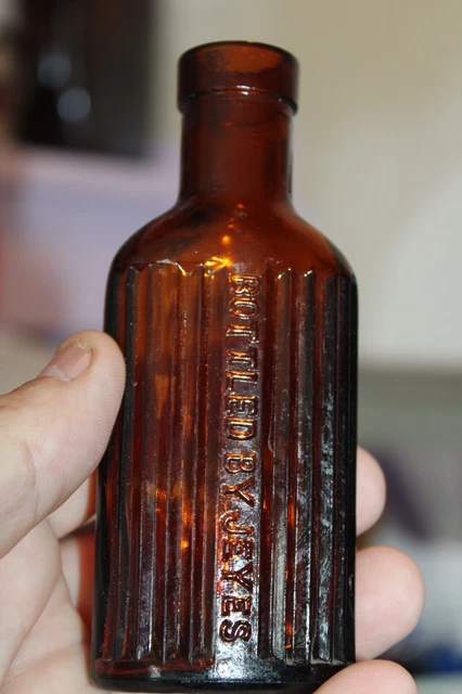 Antique, 4 3/4'' Amber, JEYES FLUID, Poison/Chemical  Bottle Item#A-5675