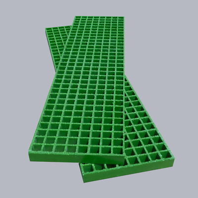 2x Sand/Bridging Ladders Traction Ramps - 1220 x 310 x 50mm Green