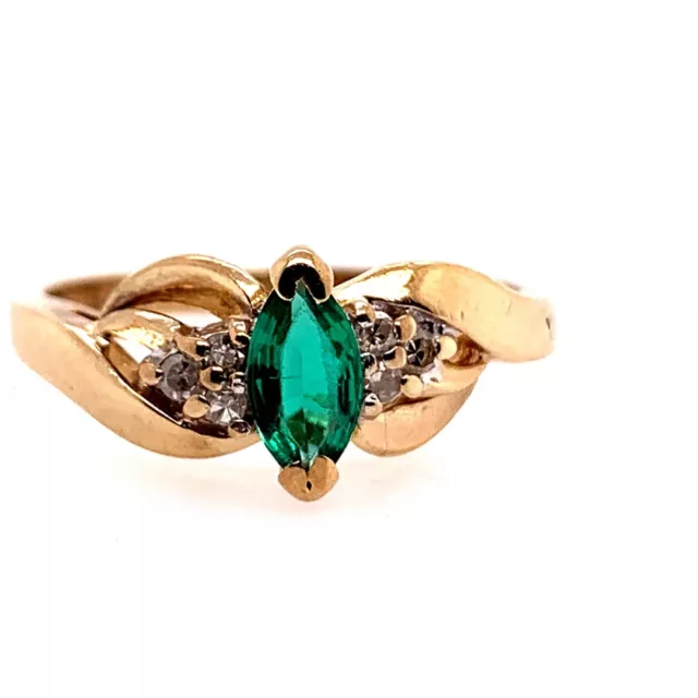 Modern 10k Gold Ring 2 Grams LAB Green Marquise & Diamond Estate Gem Stone