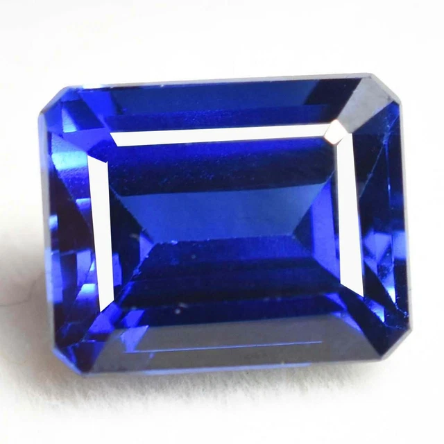 Diamant Naturel 0,50 Ct - Couleur D - Pureté VVS1 - Taille Marquise - Bleu - Certifié