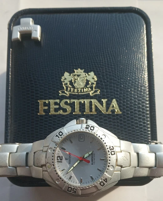 Montre festina 10 online atm 330 feet