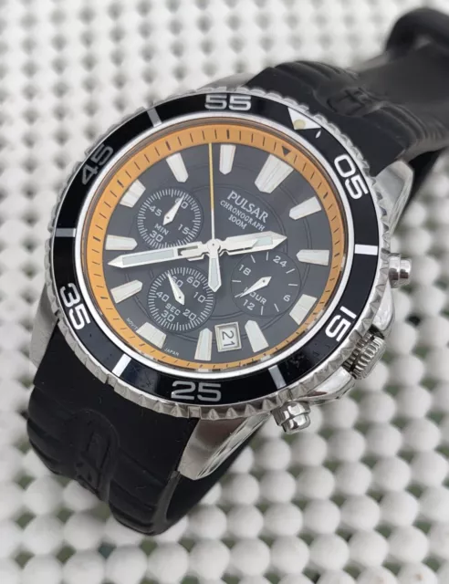 Pulsar Chronograph black/yellow with Cressi band