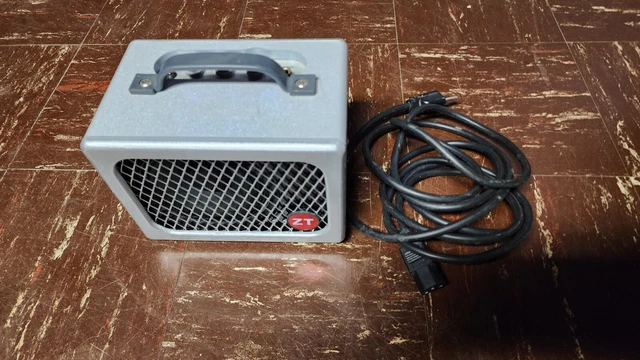 Lunchbox Junior LBJ1 Gitarrenverstärker kleiner Lautsprecher Verstärker