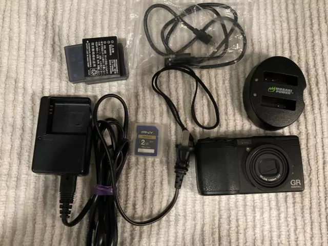 Ricoh GR GR Digital 8.1MP Digital Camera - Black As Is-working See notes