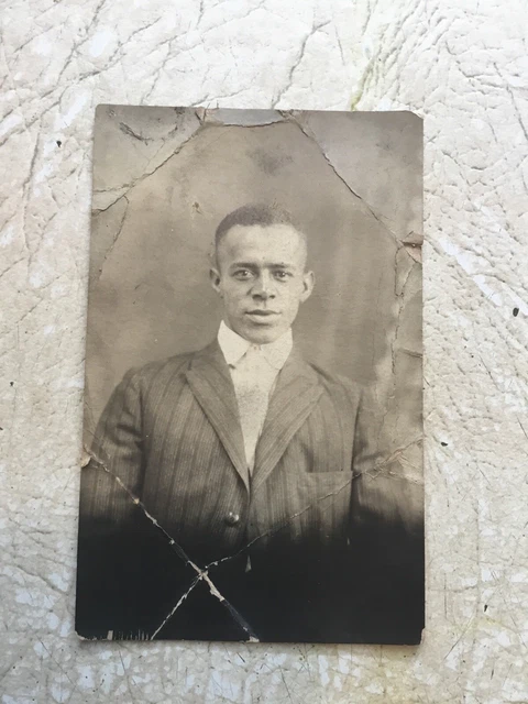 XXX RARE WW1 PHOTO 1914-1918 AFRICAN AMERICAN MAN / Soldier Off to war 1918 XXX RARE WW1 PHOTO 1914-1918 AFRICAN AMERICAN MAN / Soldier Off to war 1918