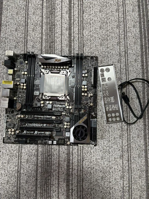 Atx Asrock X79 Extreme4 GOOD CONDITION RARE M-ATX Size ASROCK X79