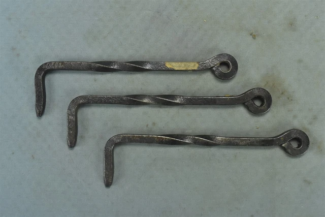 Vintage SET of 3 HAND FORGED TWISTED IRON GATE BARN SHED DOOR LATCH HOOK #04508