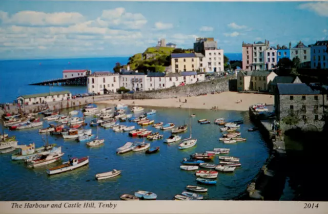 Postcard The Harbour and Castle Hill Tenby Wales Dyfed Pembrokeshire Carmarthen