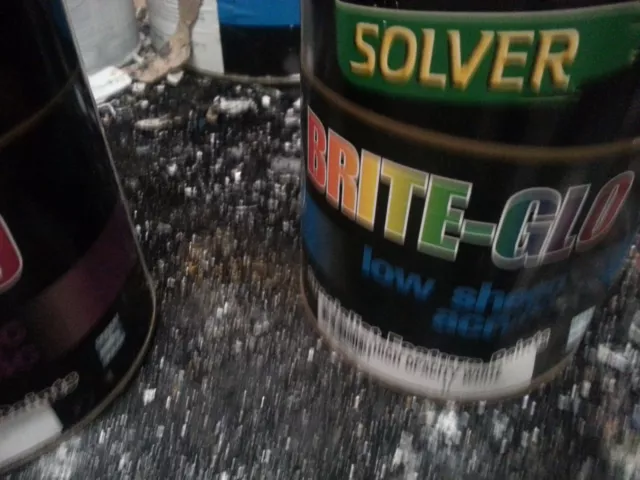 Solver 1 Litre   Interior/Exterior Low/Sheen Factory-White Colour Paint