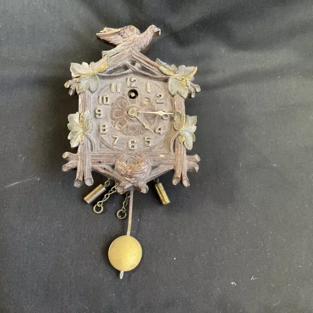 Keebler Philadelphia miniature Pendulette Clock  1930s Bird Nest  For Parts