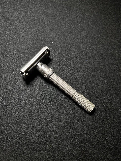 Vintage 1962 Gillette Slim Adjustable 1-9 DE TTO Safety Razor Date Code H-2