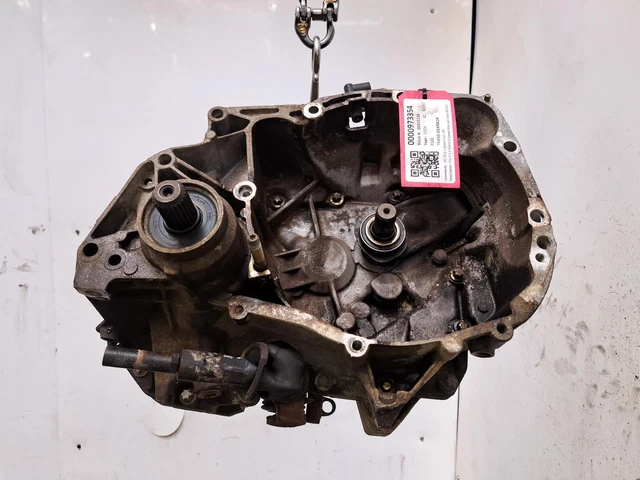 2004 RENAULT CLIO 1,1 L Cambio manuale benzina 5 marce
