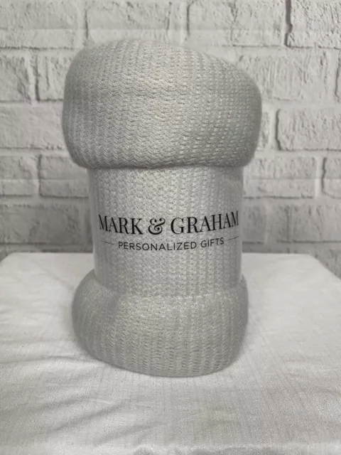"Manta con flecos Mark & Graham Williams Sonoma gris 50"" x 60"