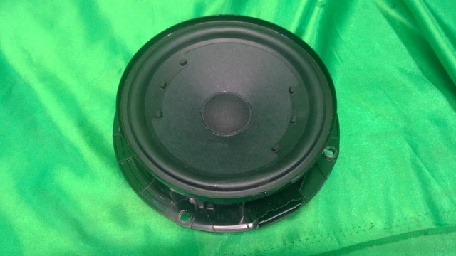 11-22 Jetta Passat Speaker 5C6035454B Sku K3-132
