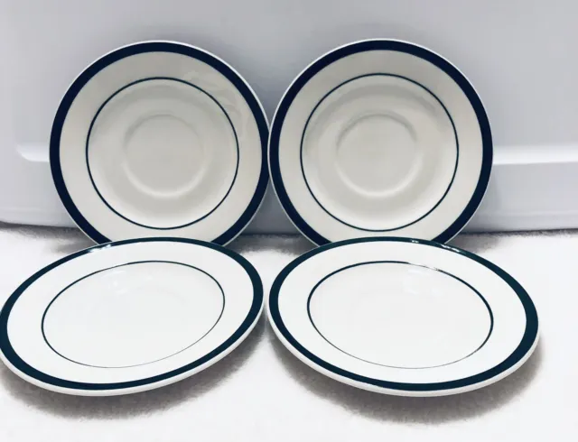 Totally Today Christmas 6.5”  Plates Lot Of 4 White Green