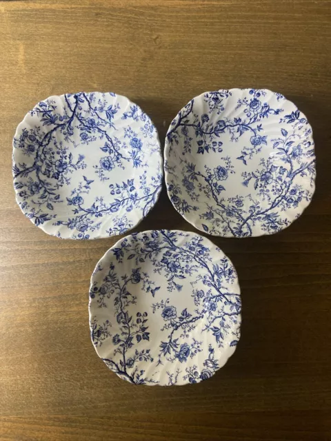 VINTAGE OLD BRADBURY Johnson Brothers 13 Piece Blue & White VINTAGE OLD BRADBURY Johnson Brothers 13 Piece Blue & White