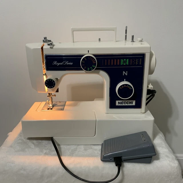 NECCHI ROYAL SERIES Sewing Machine Heavy Duty 3205FA Excellent